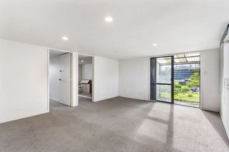 1 Siska Place Wattle Downs_13