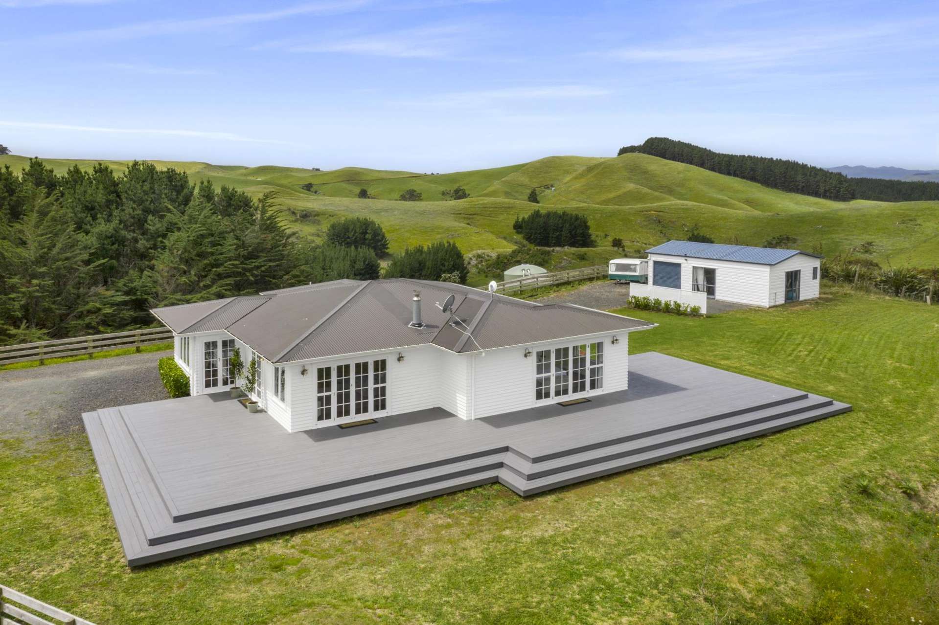 448 Ruapuke Road Raglan_0