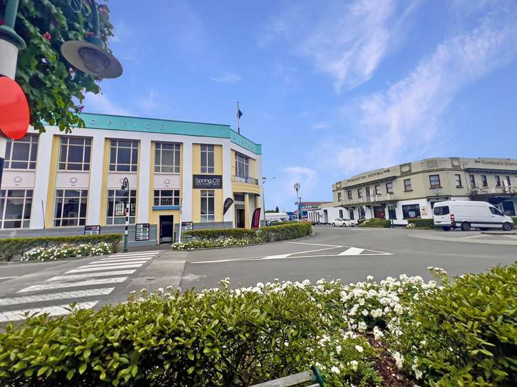 249/253 Broadway Marton_3