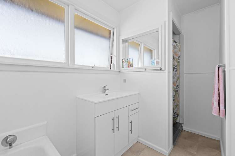 10 Barclay Place Burwood_13