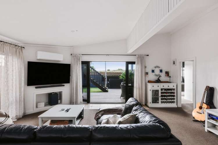 728 Papamoa Beach Road Papamoa Beach_4