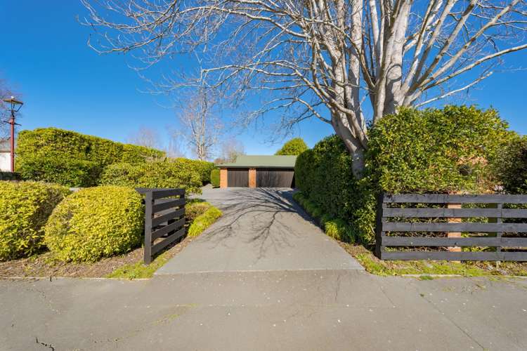 2 Springvale Gardens Harewood_20