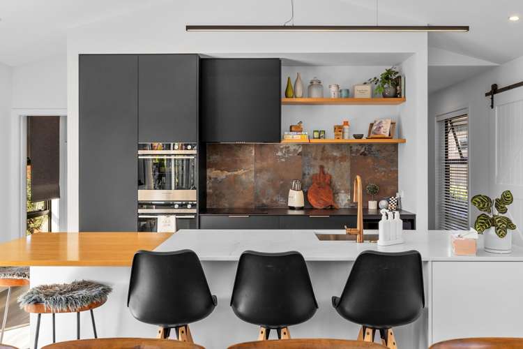 17 Armidale Crescent_3