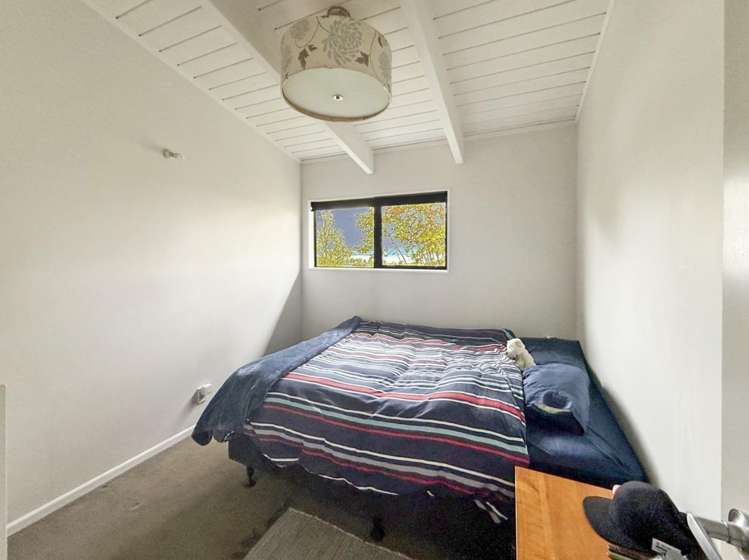 94 Lakewood Drive 1114_16
