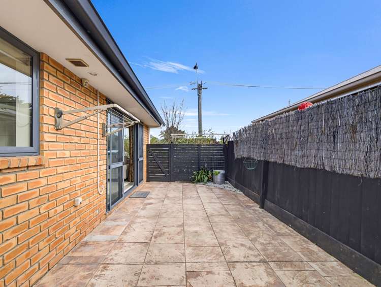 1/42 Sawyers Arms Road Papanui_17