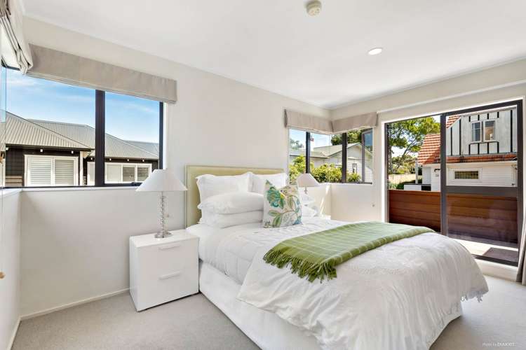 18a Fairholme Avenue Epsom_10