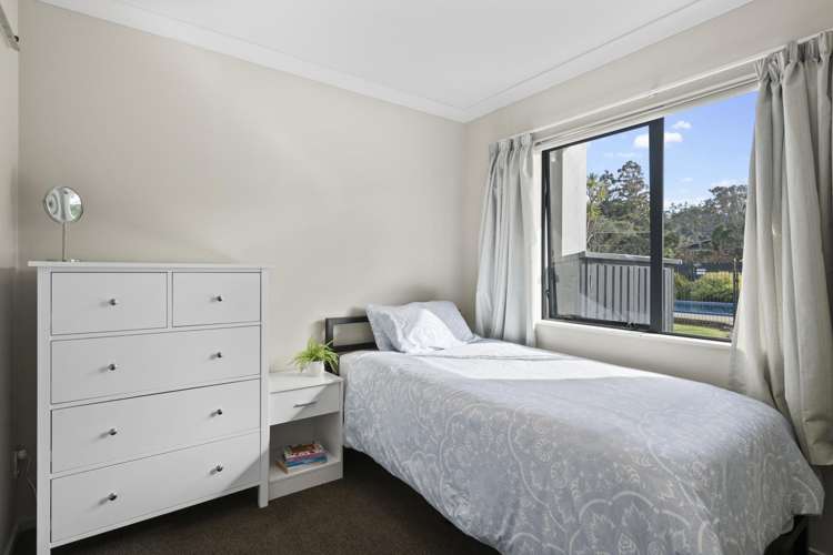 1e/25 Weranui Road Waiwera_6