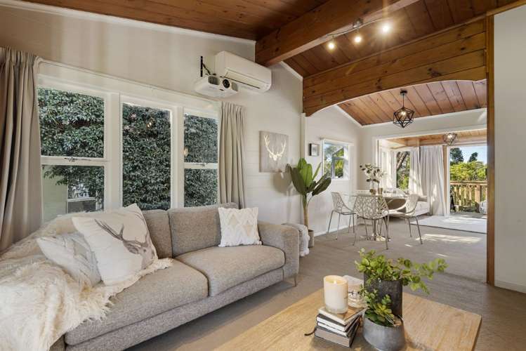 55 Jaemont Avenue Te Atatu South_10