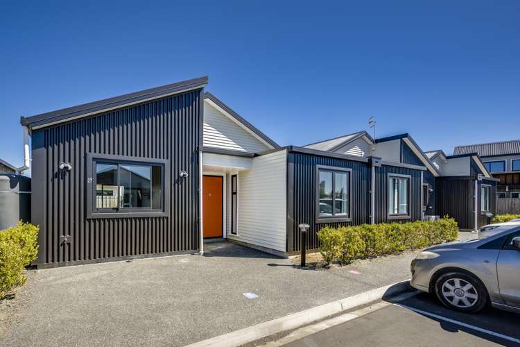 Units 1, 2 and 6/1018 Plunket Street_2