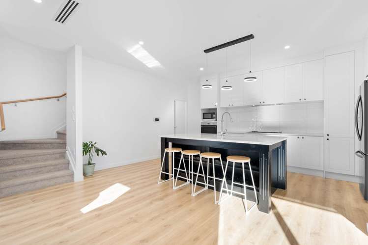 5C Woodhouse Place West Harbour_12