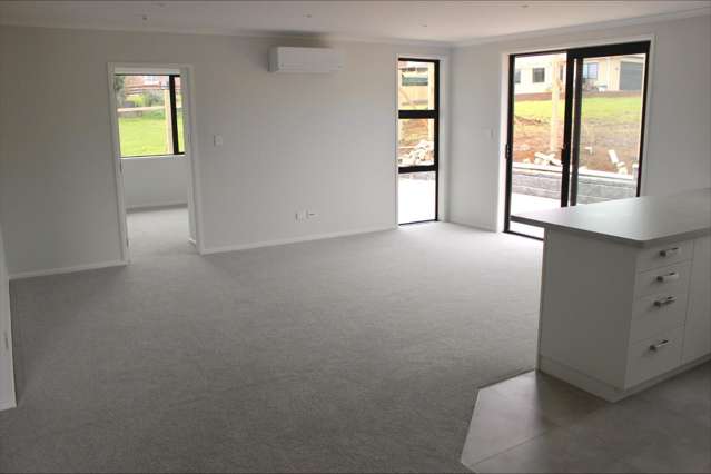 30 Wilshire Drive 10917_4