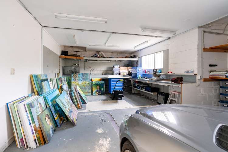 28 Welland Place Island Bay_18