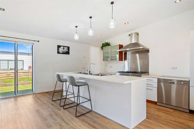 4 Te Whai Street Mangawhai Heads_2