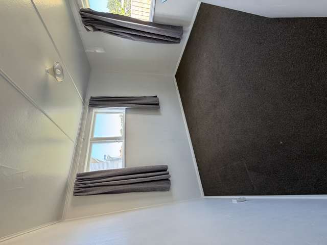 39 Belfast Cres Kaiti_3