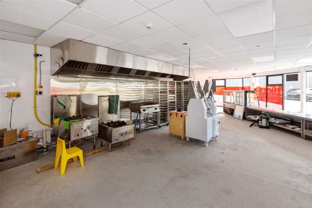 C/3 William Pickering Drive Albany_2