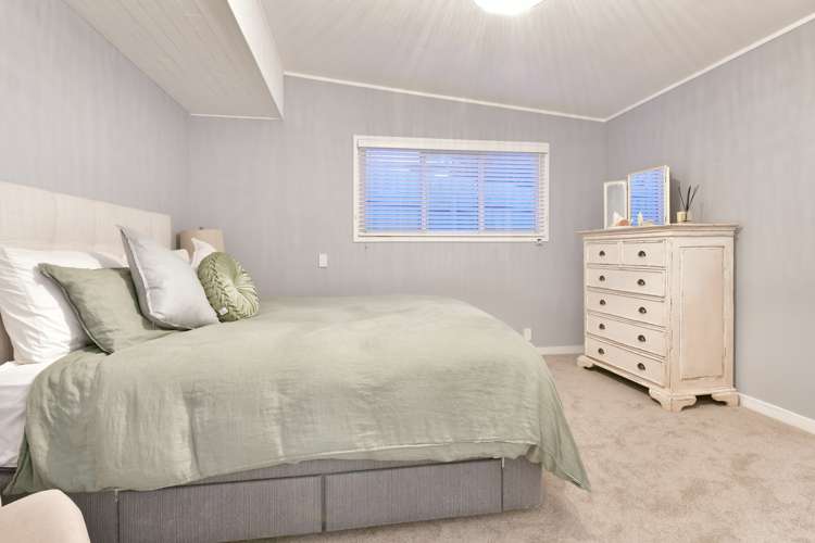 326 Whangaparaoa Road Stanmore Bay_11