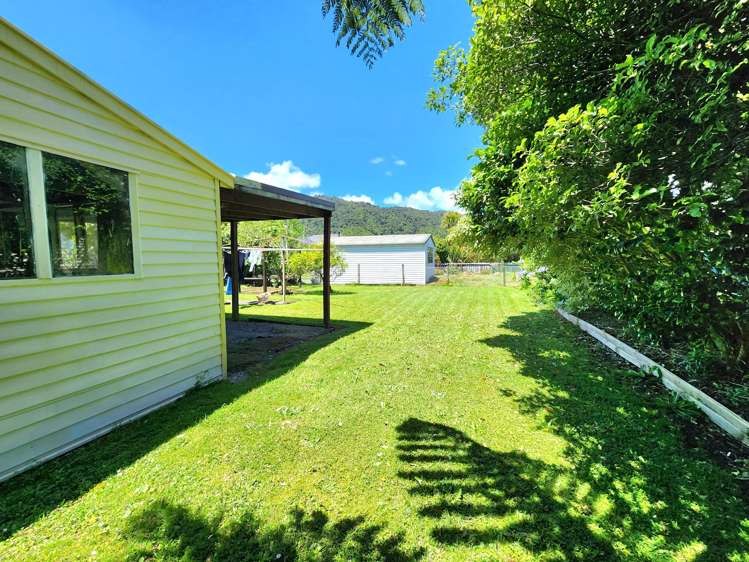 40 Monro Street Cobden_23