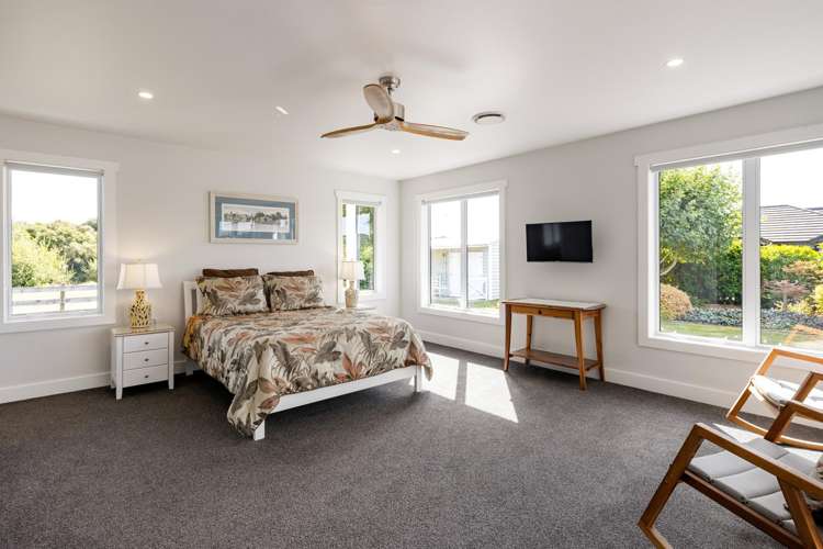 45 Alan Livingston Drive Cambridge_30