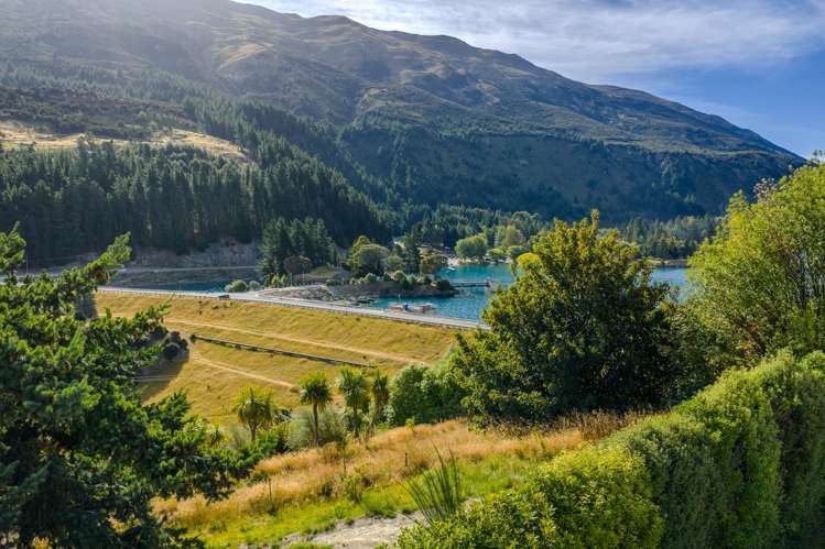 17 Parry Crescent Lake Hawea_11