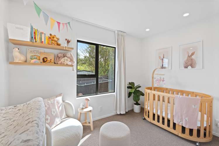 85b Rosario Crescent Red Beach_13