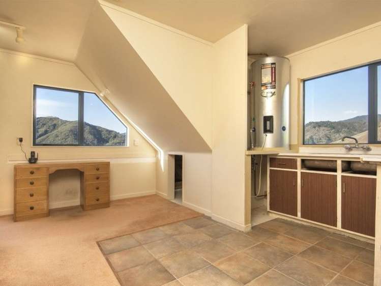 782 Queen Charlotte Drive Havelock_24