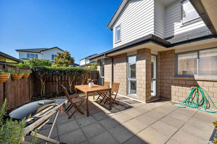 18 Bur Oak Terrace Schnapper Rock_6