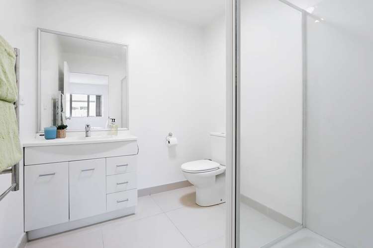 6 Popokatea Drive Takanini_18