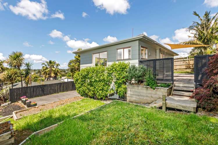 1/37 Camrose Place Glenfield_1