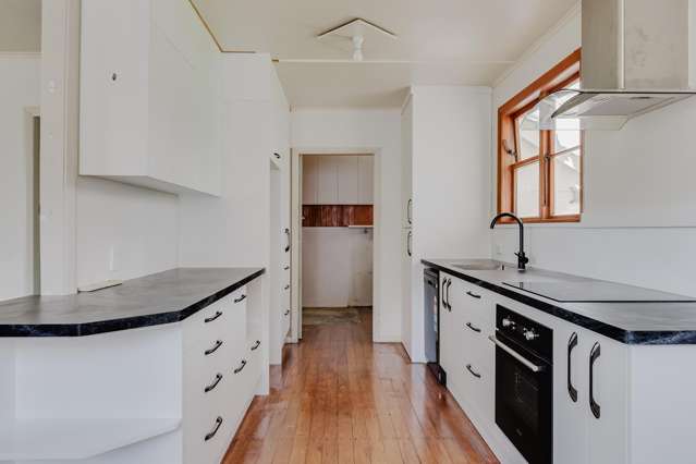 2 Hinton Place Roslyn_1