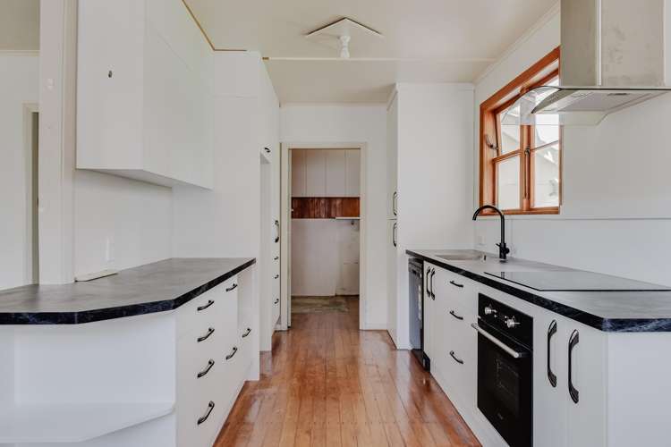 2 Hinton Place Roslyn_1
