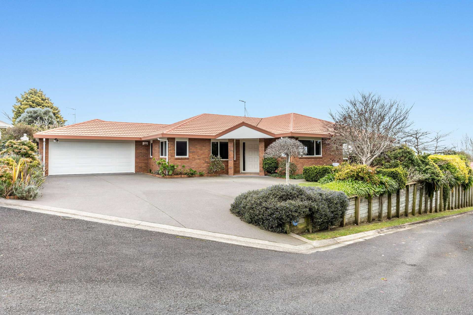 18 Ashmore Drive Frankleigh Park_0