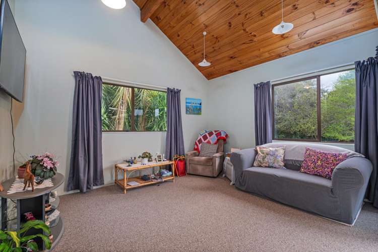 1242 Whangapoua Road SH25 Te Rerenga_16