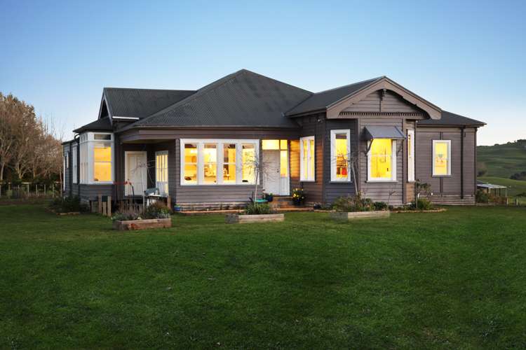 121 Heald Road Hunua_17