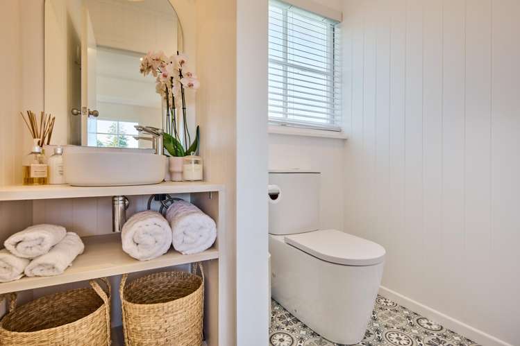 3 Corrondella Grove Belmont_14