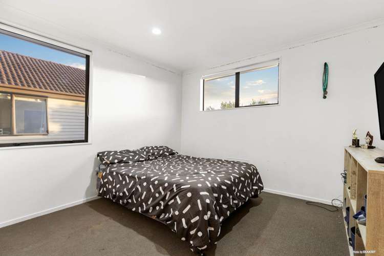 48 Bruce Pulman Drive Takanini_9