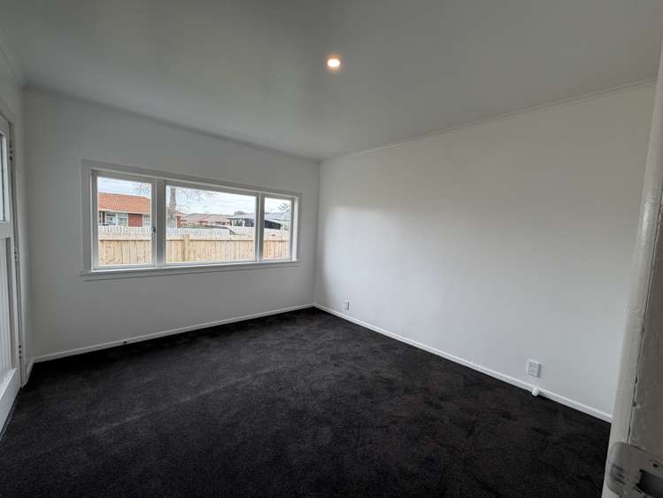 2/49 Sutton Crescent Papakura_7