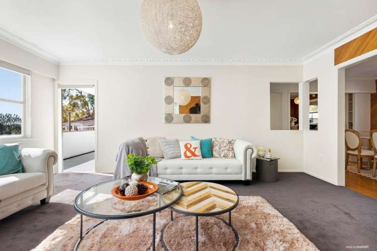 2/599 Glenfield Road Totara Vale_6