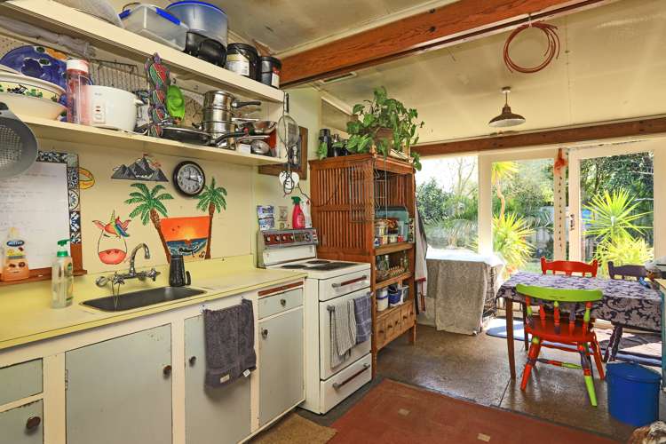 806a Gordon Road Raureka_5