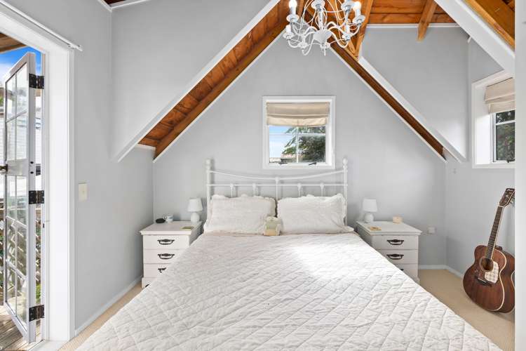 2/221 Rangatira Road Beach Haven_11