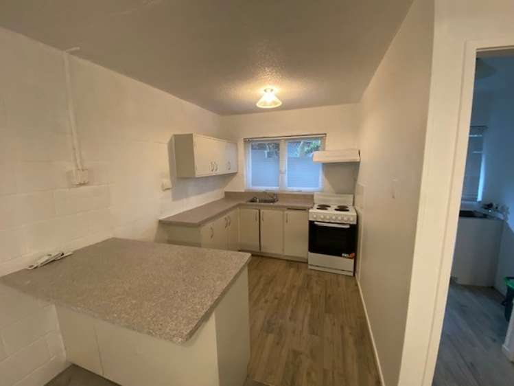 1/22A Te Aroha Street 1074_2