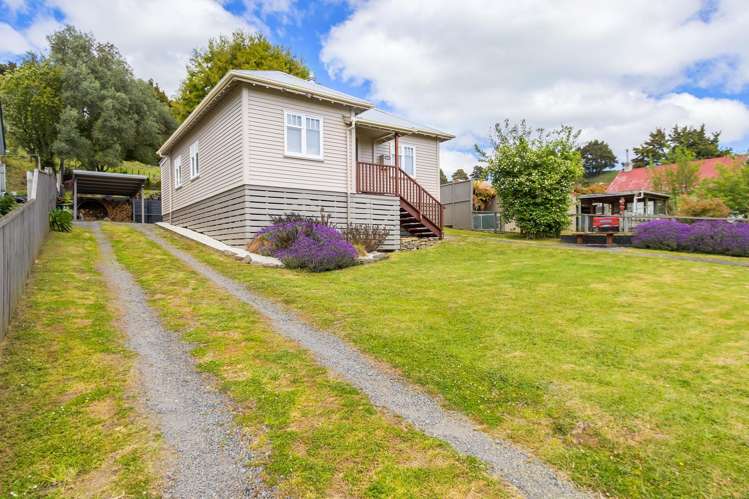 81 Sunshine Road Taumarunui_21