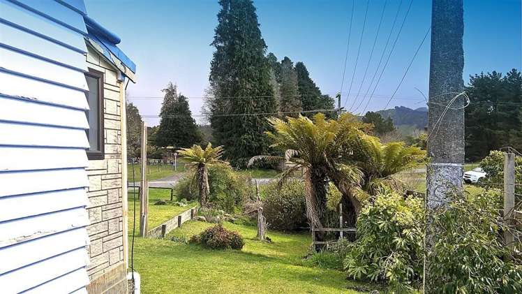 241 Golf Road Taumarunui_14