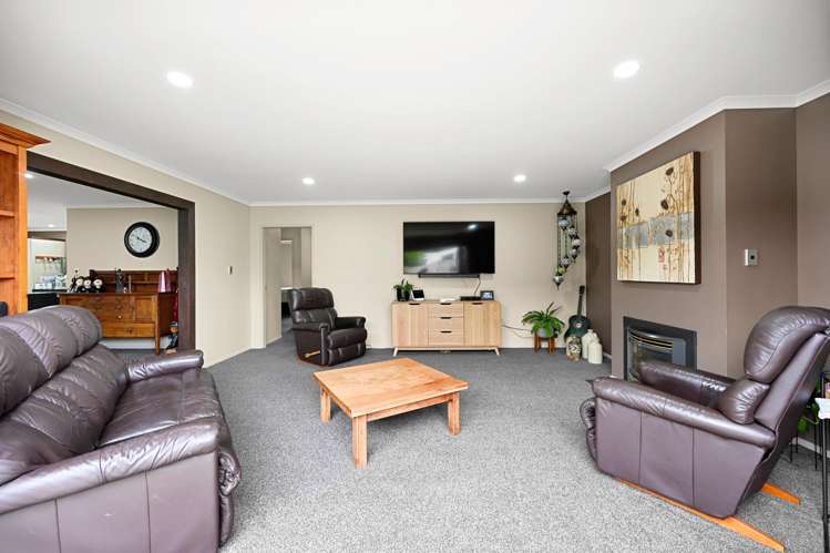 9 Roderick Place Rototuna_8