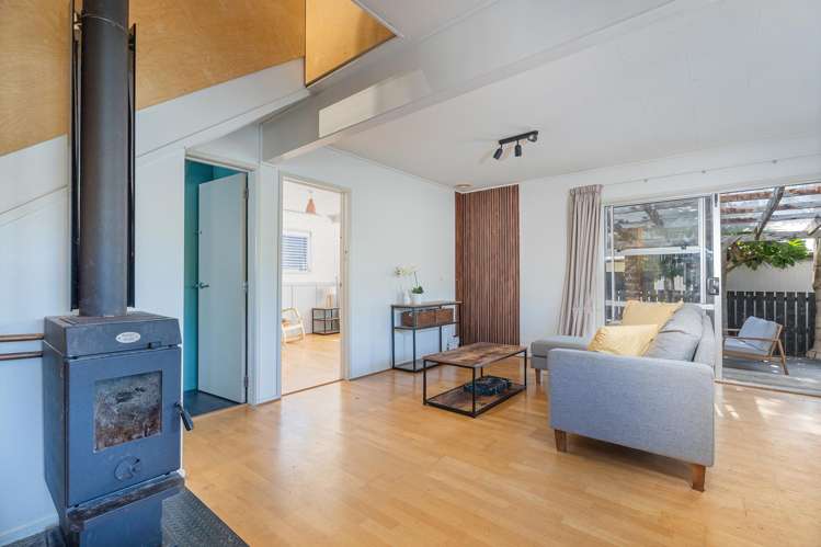 210 South Highway West Whitianga_8