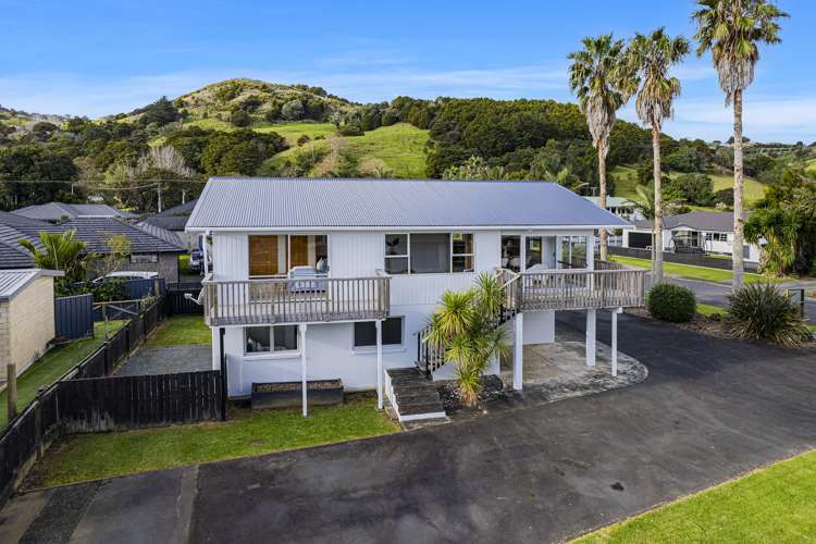 10 May Grove Lane Tamaterau_30