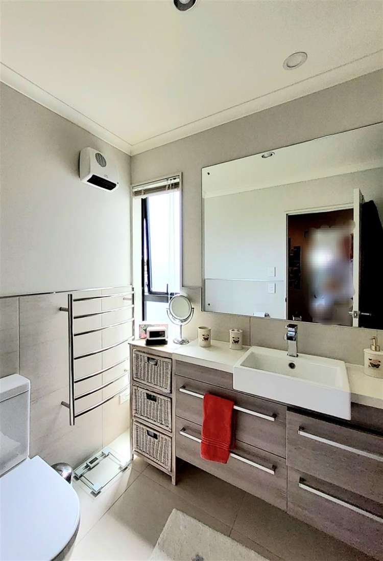 45 Costa Viva Crescent Karaka_11