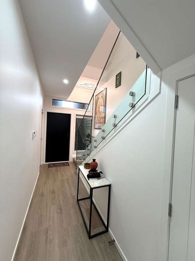 57A Gilletta Road Mount Roskill_1