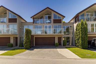 10/8 Humphrey Street_2