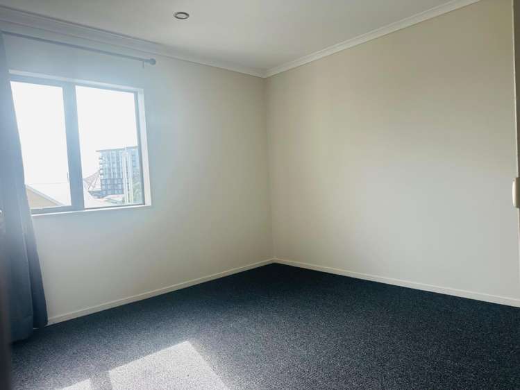 2/8 Kerrs Road Wiri_7