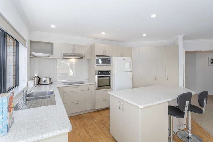 1 Cobham Lane Whitianga_8